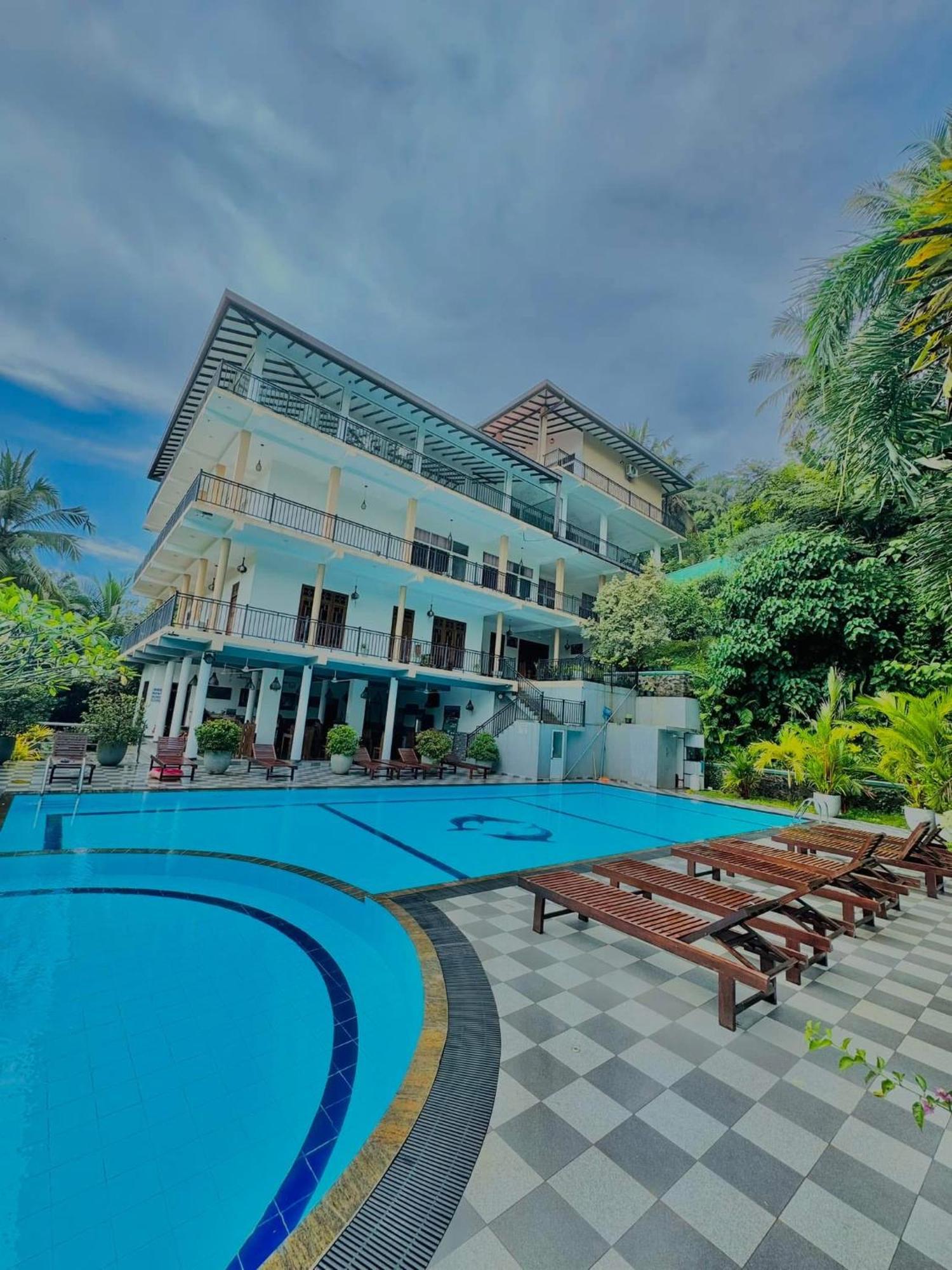 Coral Palm Villa&Apartment - Level 1 Certified Unawatuna Extérieur photo